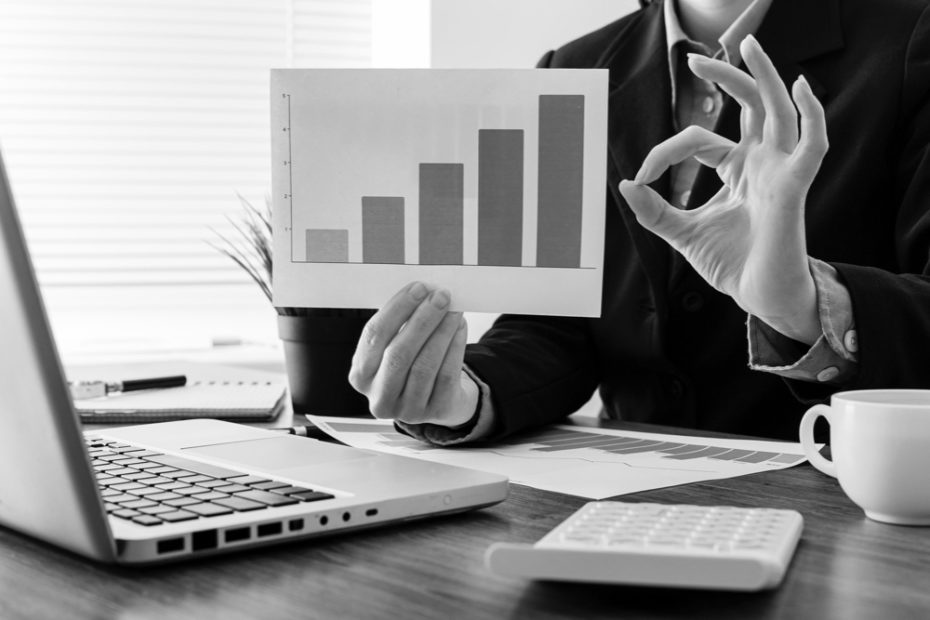 65 skrótów w sprzedaży po angielsku - znasz przynajmniej połowę? sprzedaż po angielsku