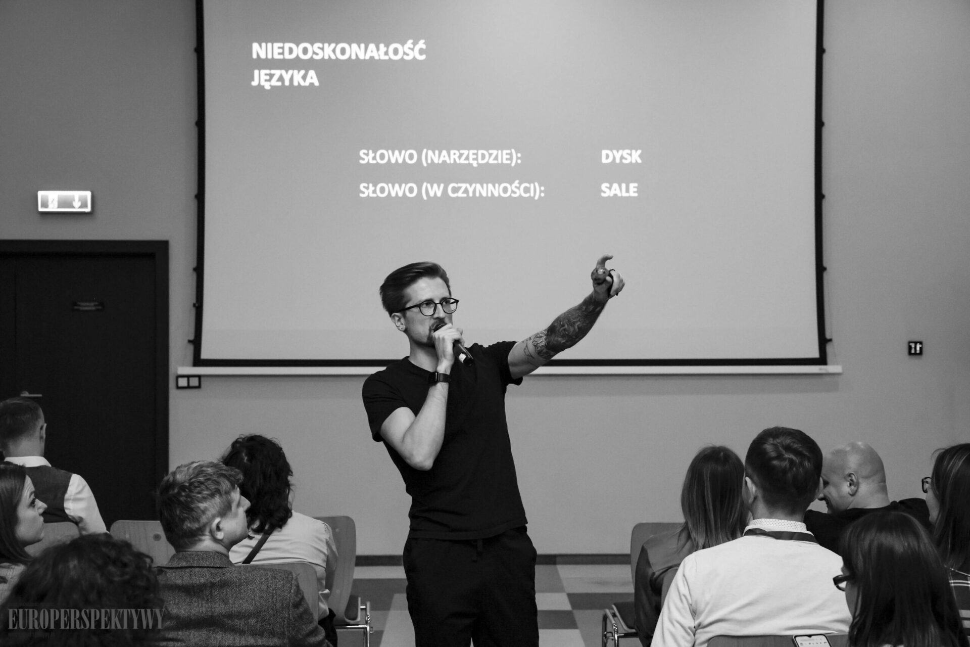 Mateusz Stasica - PLA SCHOOL - skuteczna nauka języków obcych - angielski niderlandzki francuski niemiecki